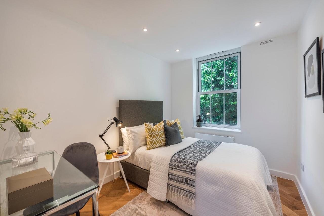 Superb 2 Bed Apartment Near Camden Town Free Wifi ลอนดอน ภายนอก รูปภาพ